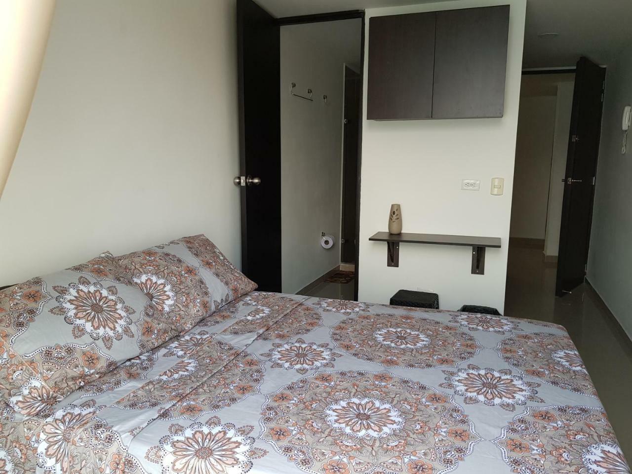 Apartasuites Medellin Los Molinos Ngoại thất bức ảnh