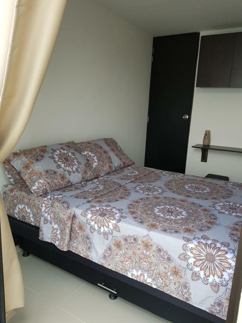 Apartasuites Medellin Los Molinos Ngoại thất bức ảnh